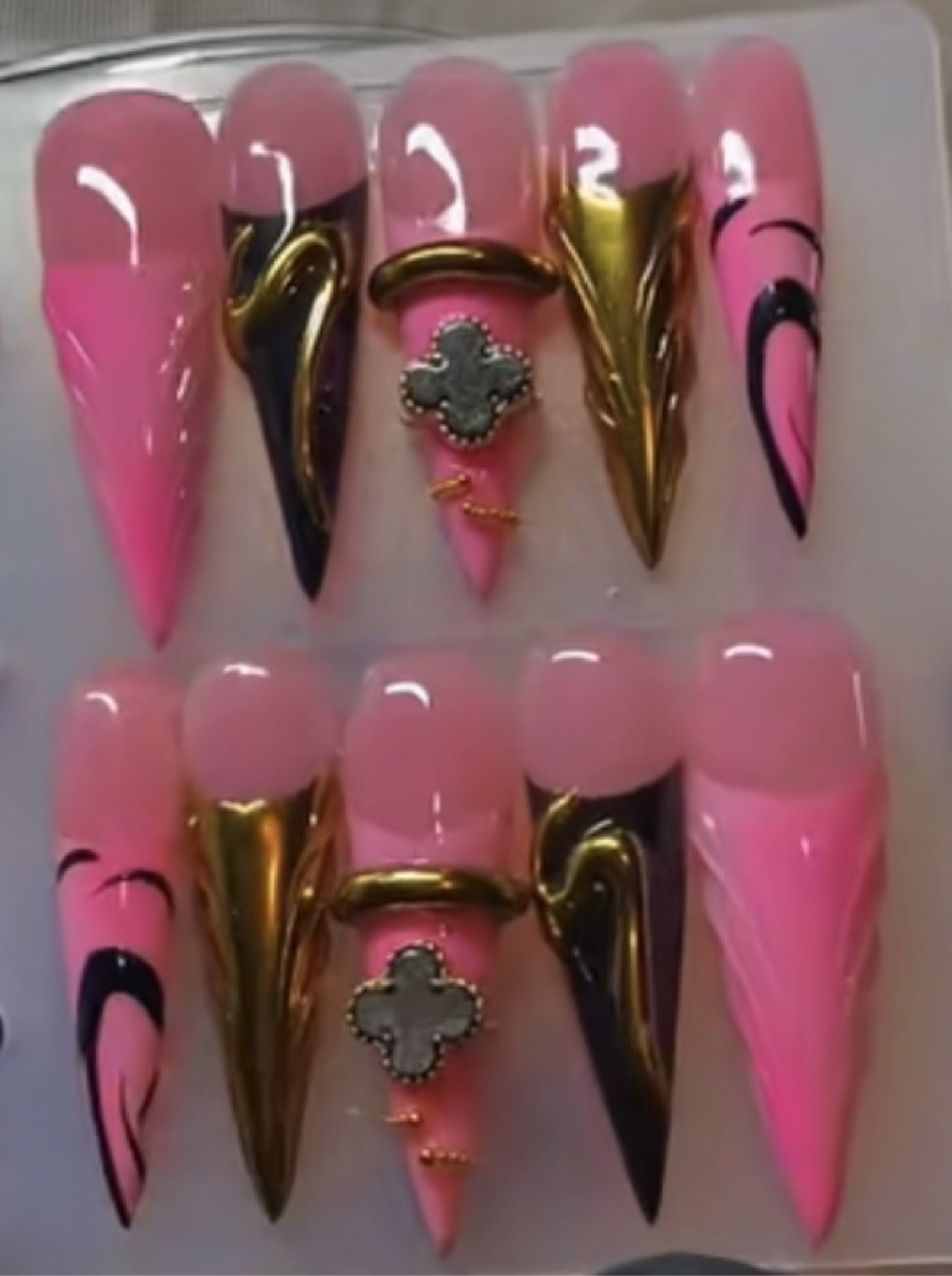 Press on Nails - 3