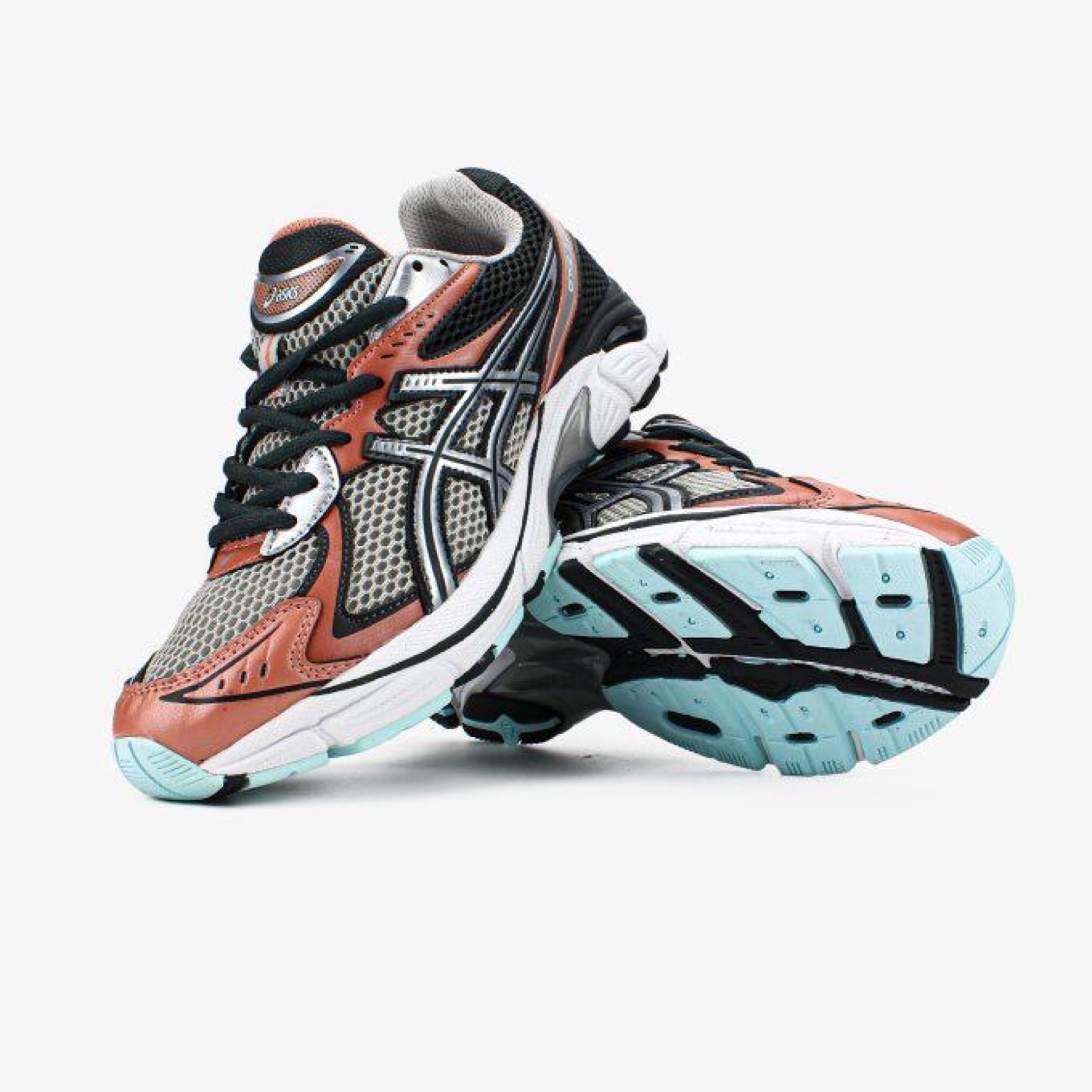 ASICS GEL 💦💦        ORIGINAL 💯💯  Made in VIETNAM 🫡🫡       Available size 40 to 45 - 3