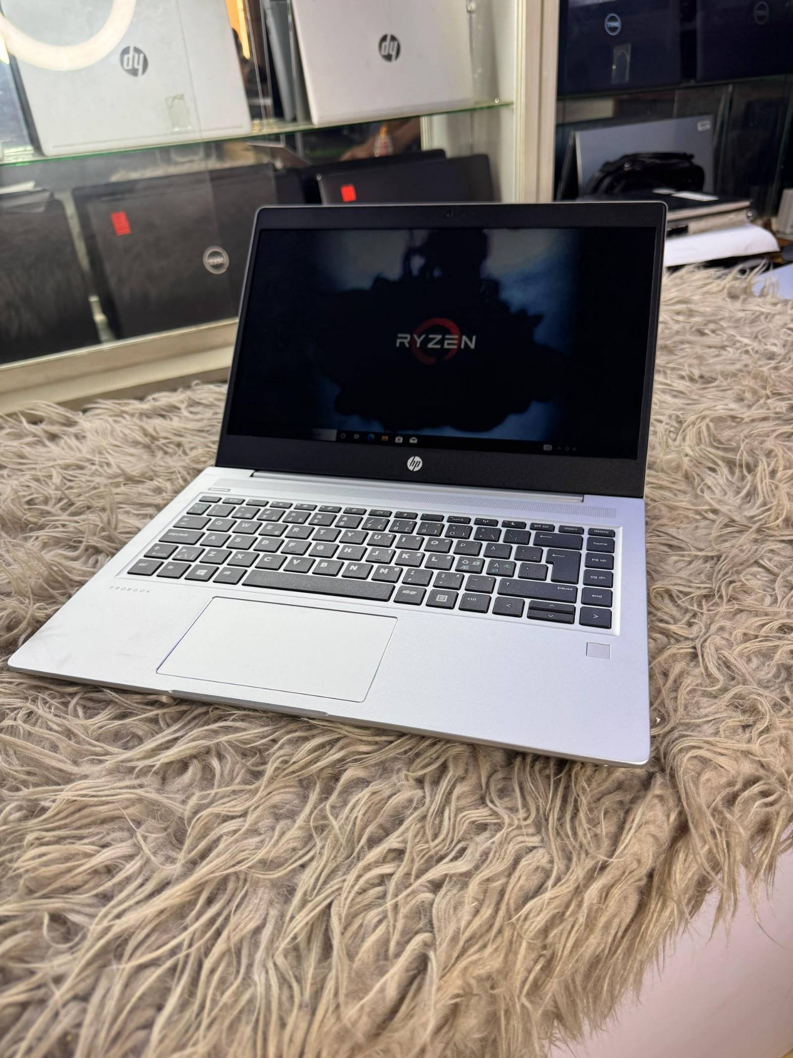 HP PROBOOK 445R G6 - 2