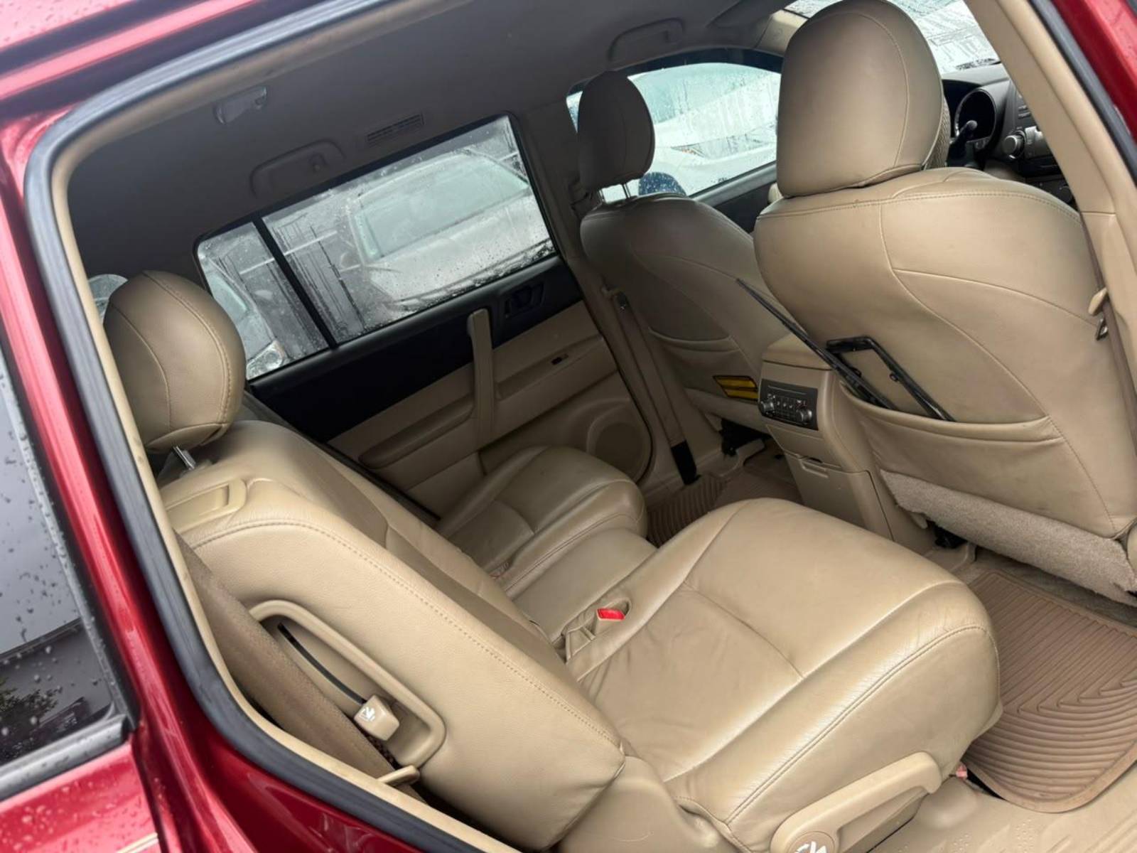 TOYOTA HIGHLANDER ANNÉE 2011 - 4