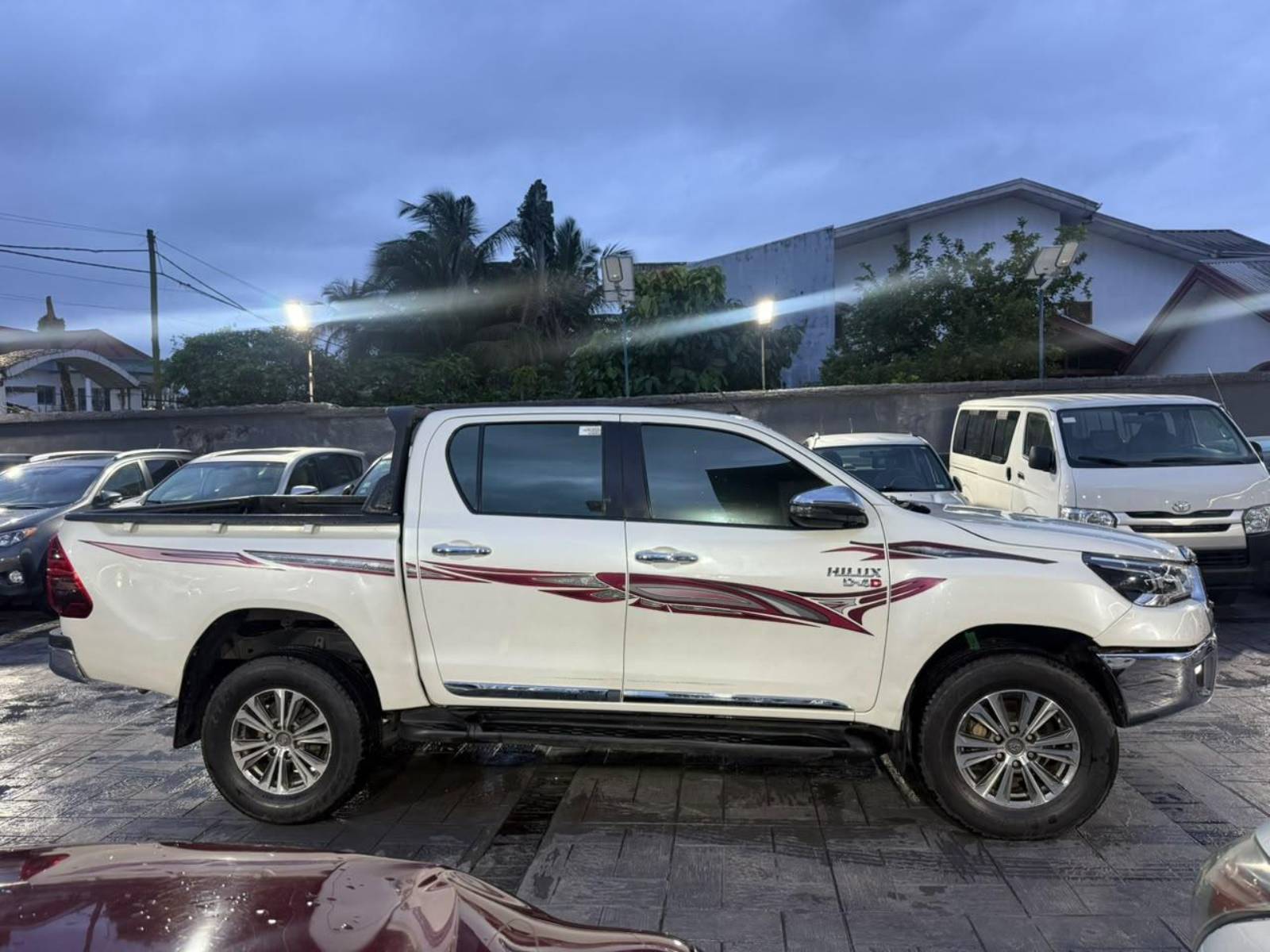 Toyota pickup Hilux double cabine - 2