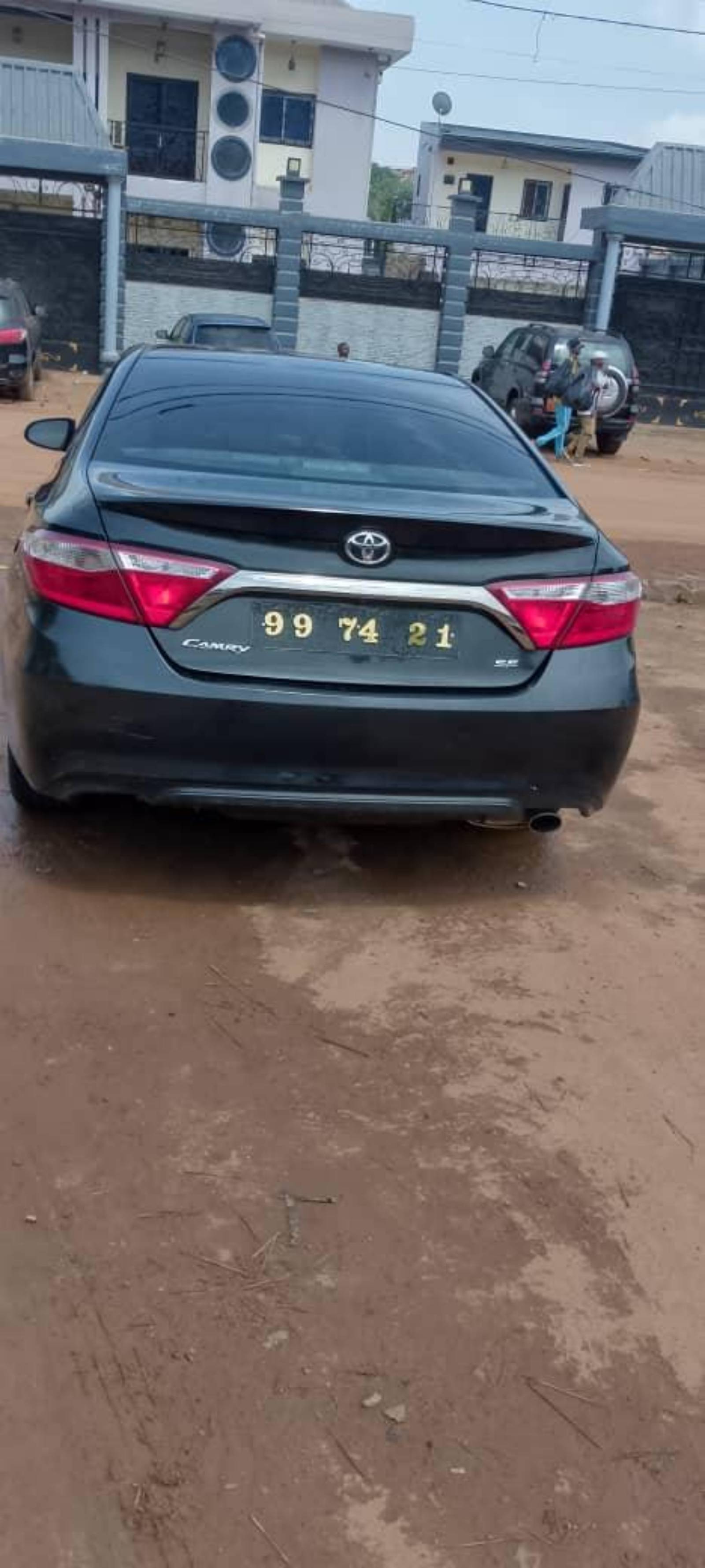 Toyota camry 2016 - 2