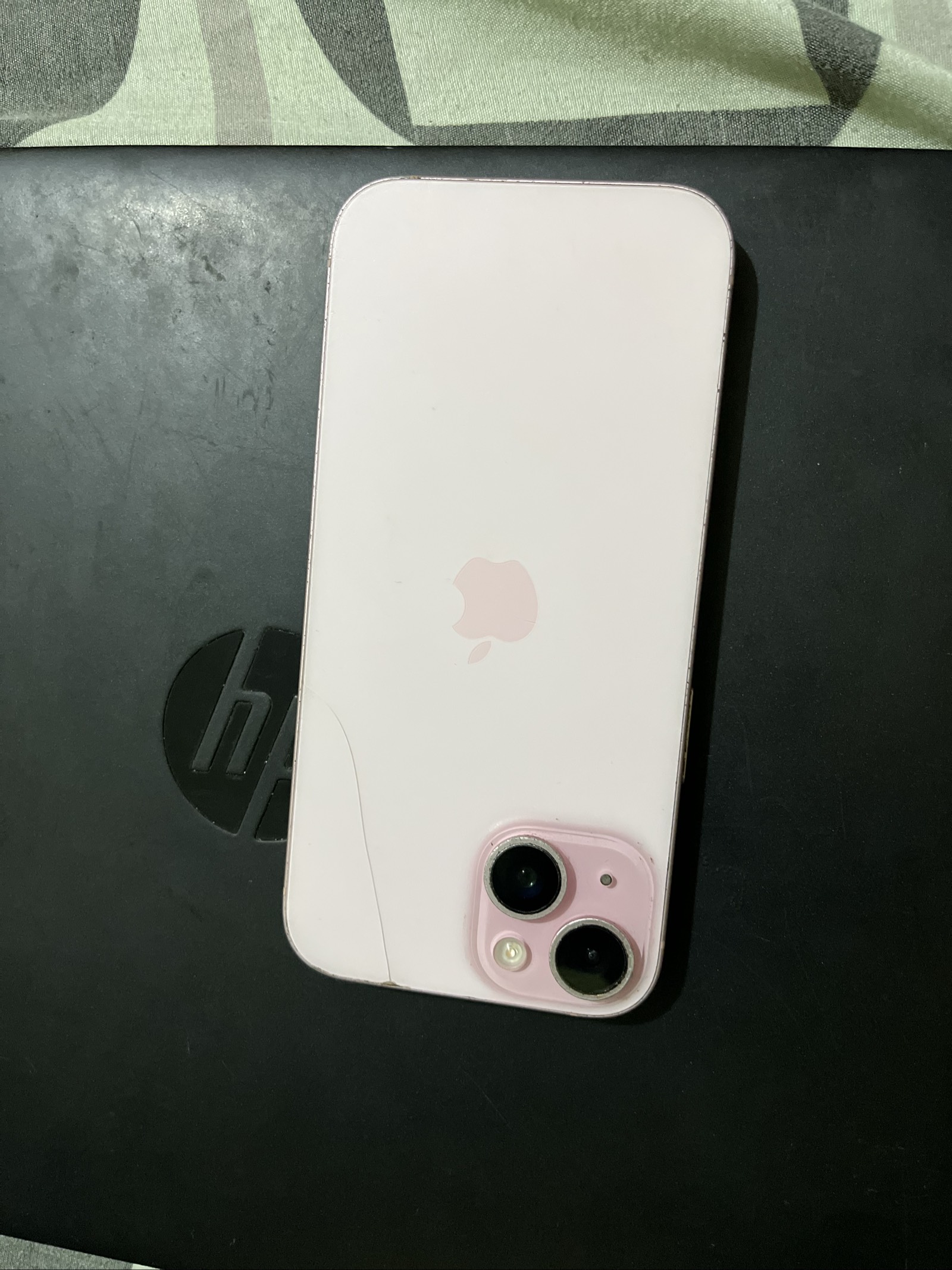 iPhone 15 - 4