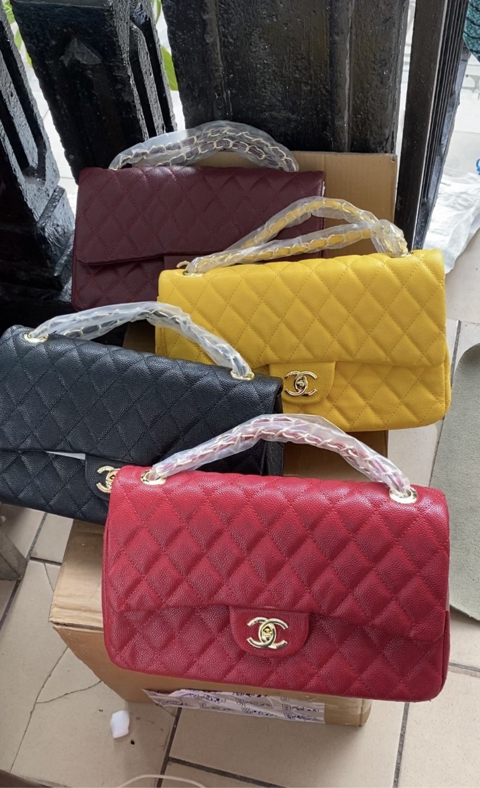 Sac et babouche disponible