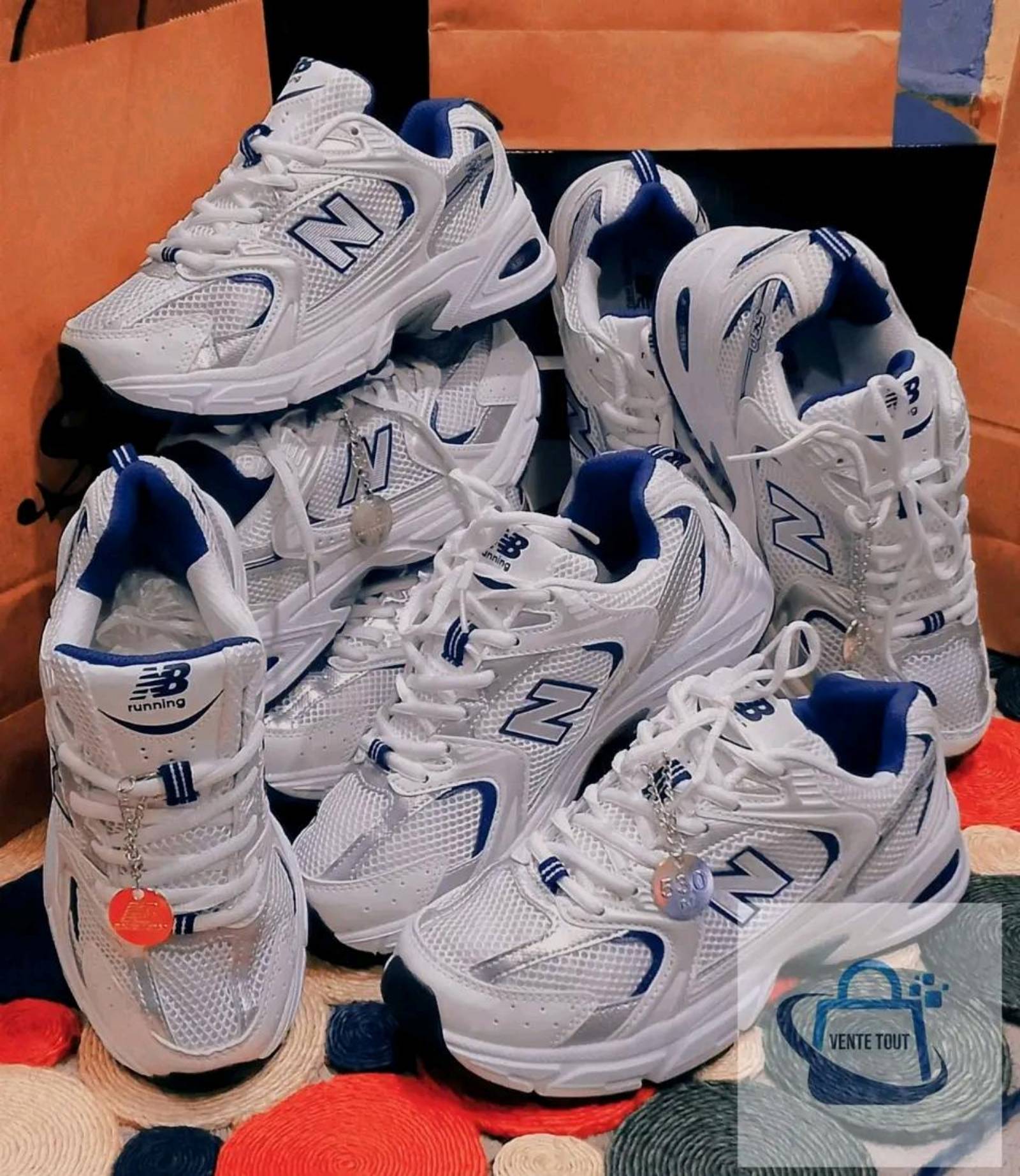 New balance toutes les couleurs et qualités à Yaoundé - 2