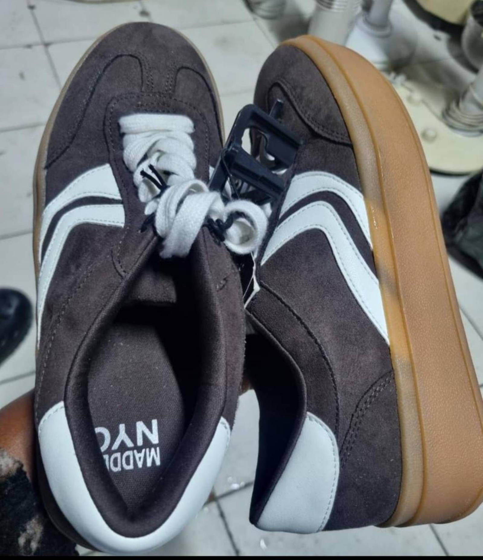 Shoes and sandals - 5