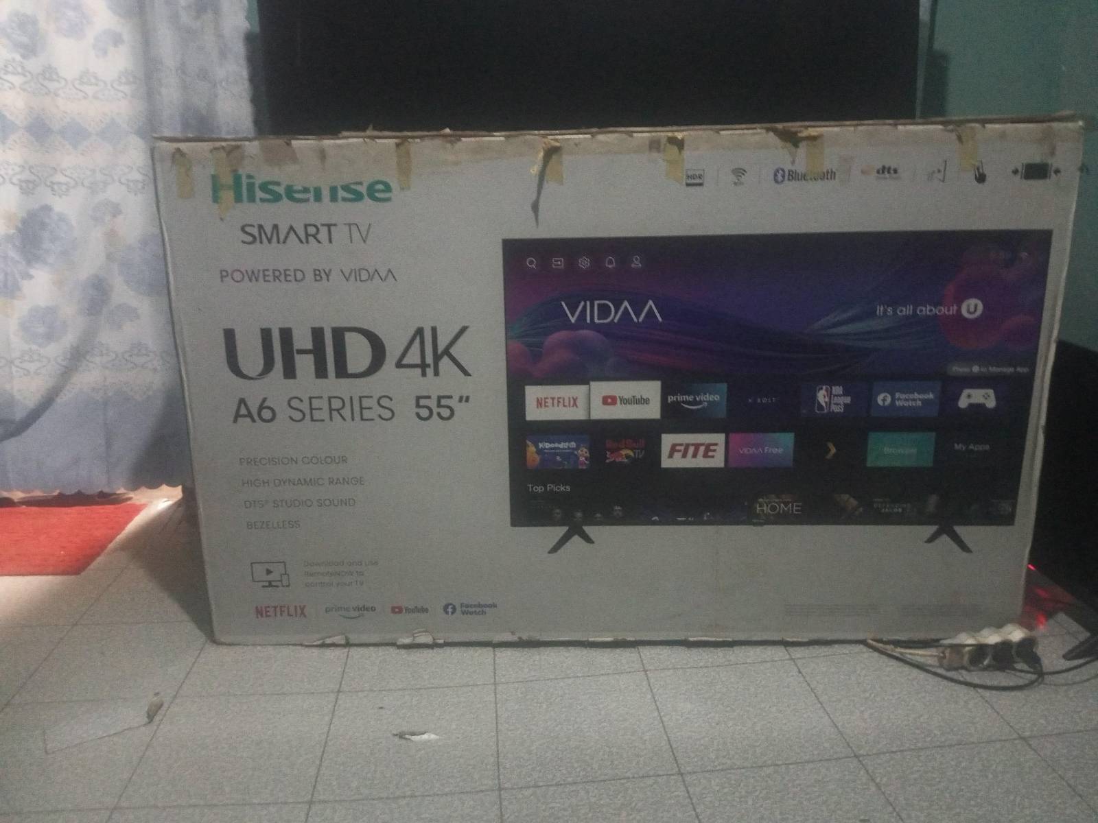 Smart TV UHD 4k Hisense 55" afficheur endommagé - 4