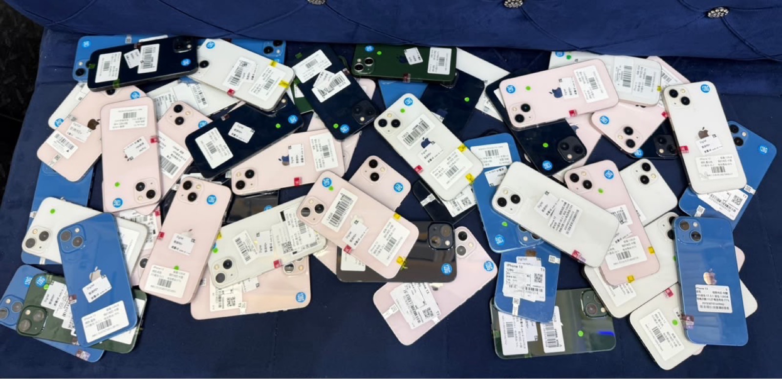 TOUT VOS IPHONE SONT DISPONIBLES CHEZ MRPHONE237 AU PRIX IMBATTABLE - 8