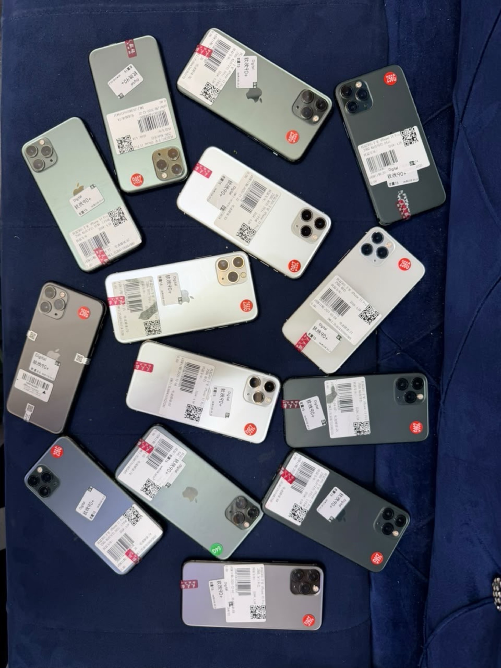 TOUT VOS IPHONE SONT DISPONIBLES CHEZ MRPHONE237 AU PRIX IMBATTABLE - 9