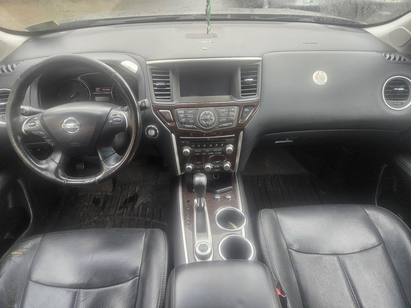 Nissan Pathfinder 2014 Platinum 4WD - 5