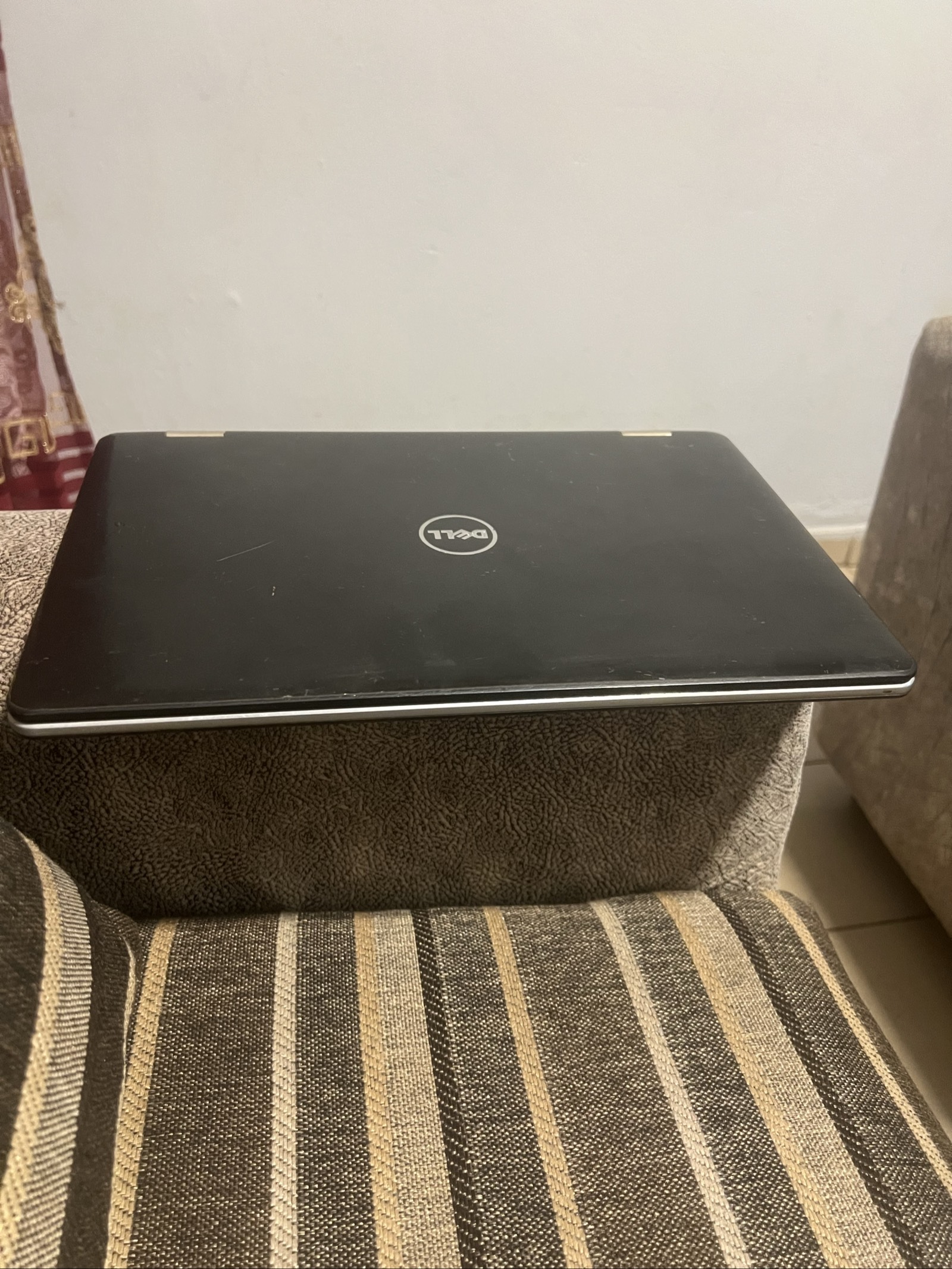 Dell Inspiron laptop, touchscreen - 8
