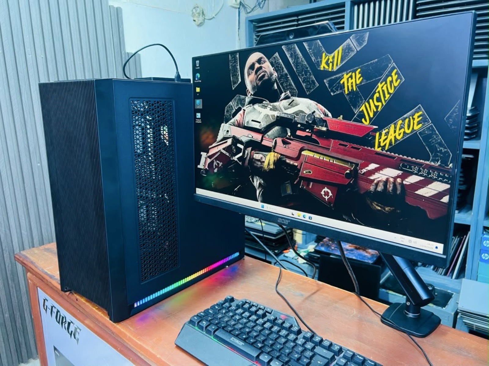 Desktop gaming complète avec tous ces accessoires - 3