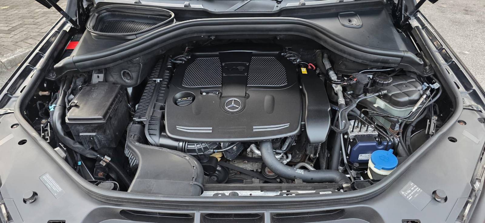 Mercedes Benz 2014  premium - 3