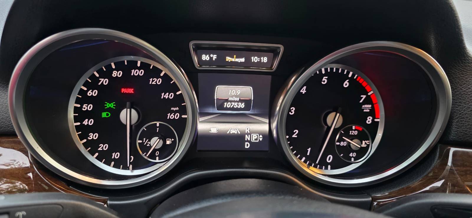 Mercedes Benz 2014  premium - 5