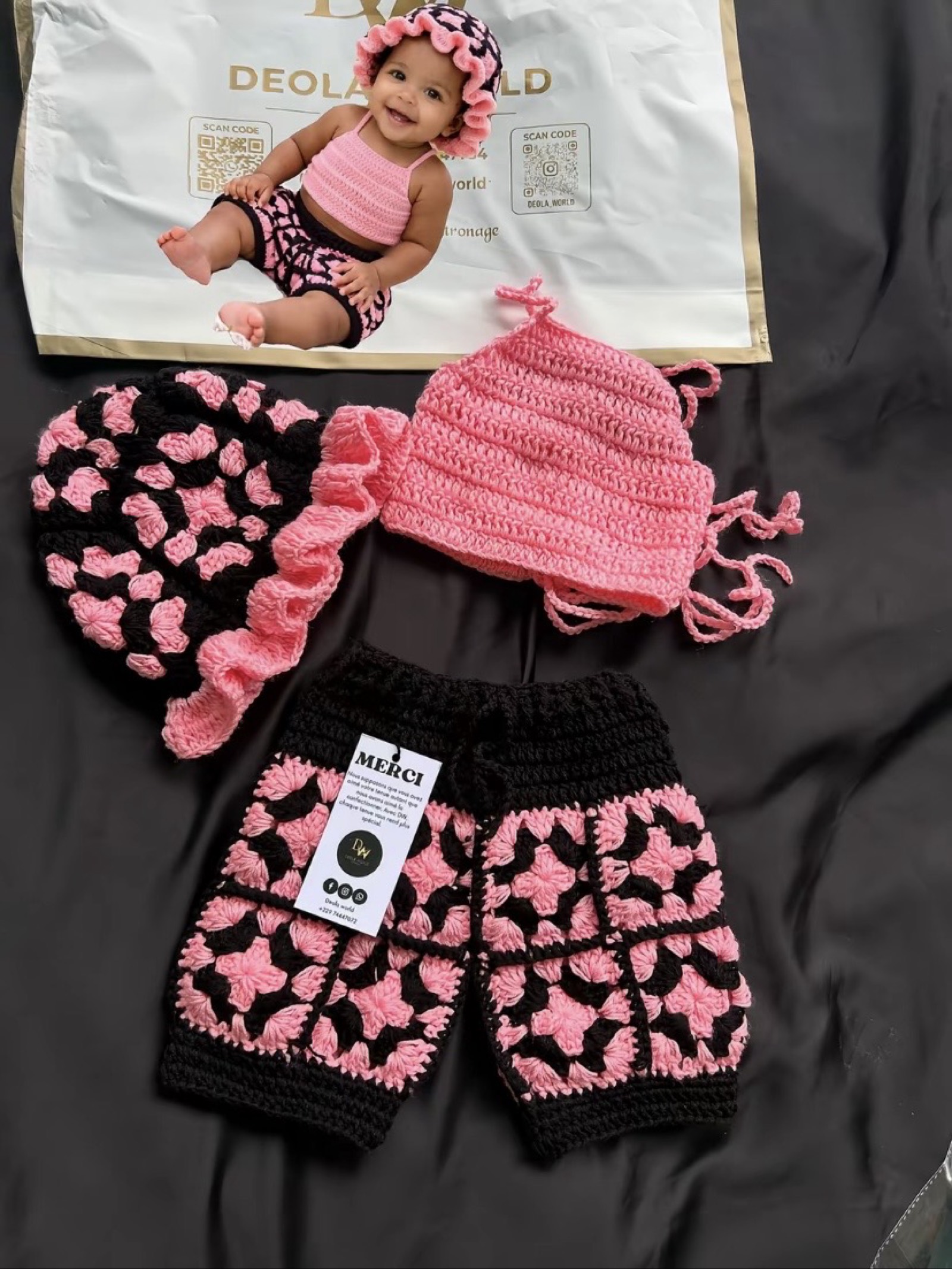 Ensemble bébé en laine fait main - 4