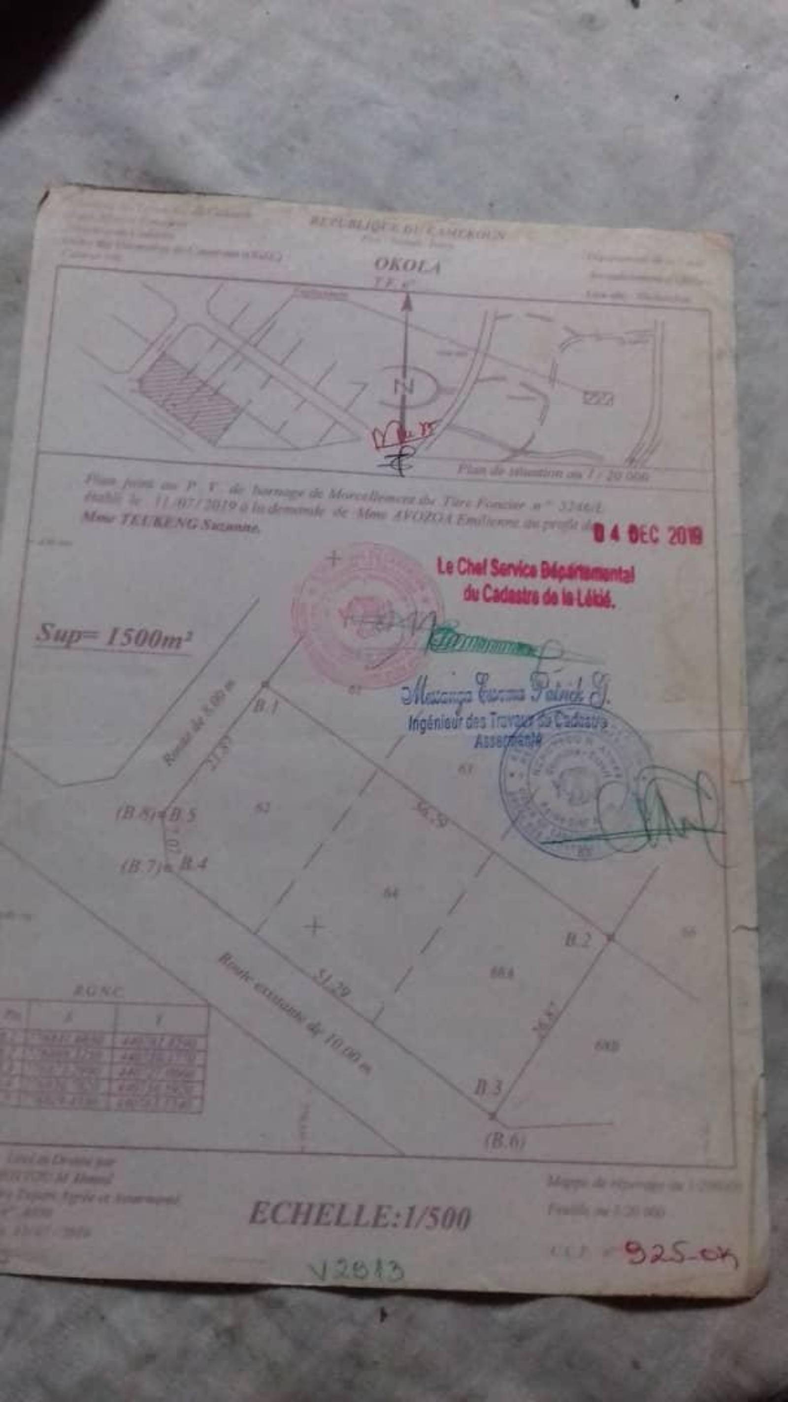 😊 *Offre Exceptionnelle ! 🇨🇲*
Terrain à Nyom 2, Champs d'Ananas 🏞️
- *Signataire :* One Signataire ✅
- *Accès :* Dispensaire Messassi → Site (500frs) 🚗
- *Superficie :* 1500m²
- *Prix :* 7500frs 💰 (Flat land, prêt à bâtir)
Ne manquez pas cette opportunité ! 😊
Contactez-nous pour visiter : +237 ... 🌟
#Nyom2 #Terrain #InvestirAuCameroun 🇨🇲