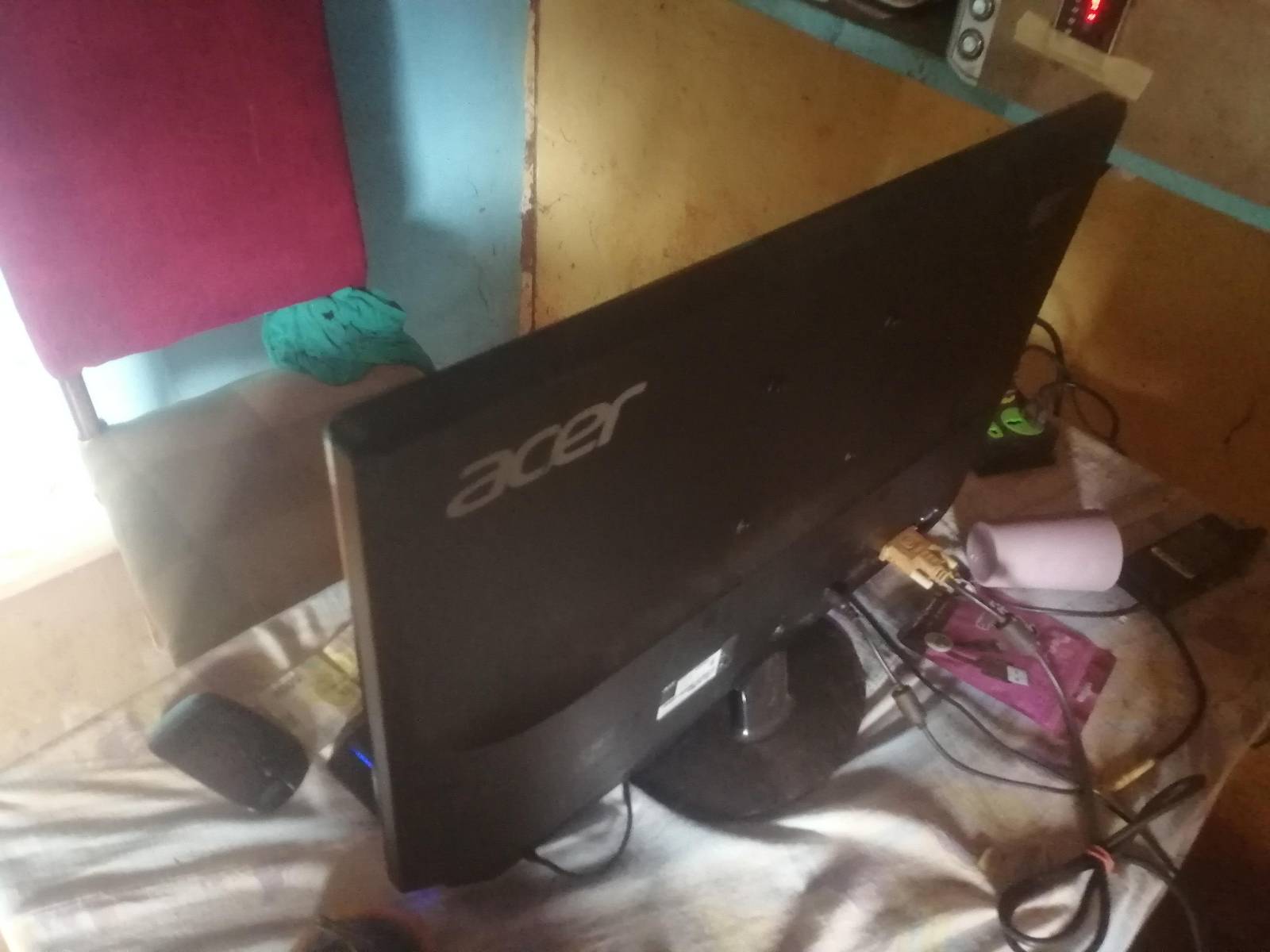 Moniteur 24" acer - 3