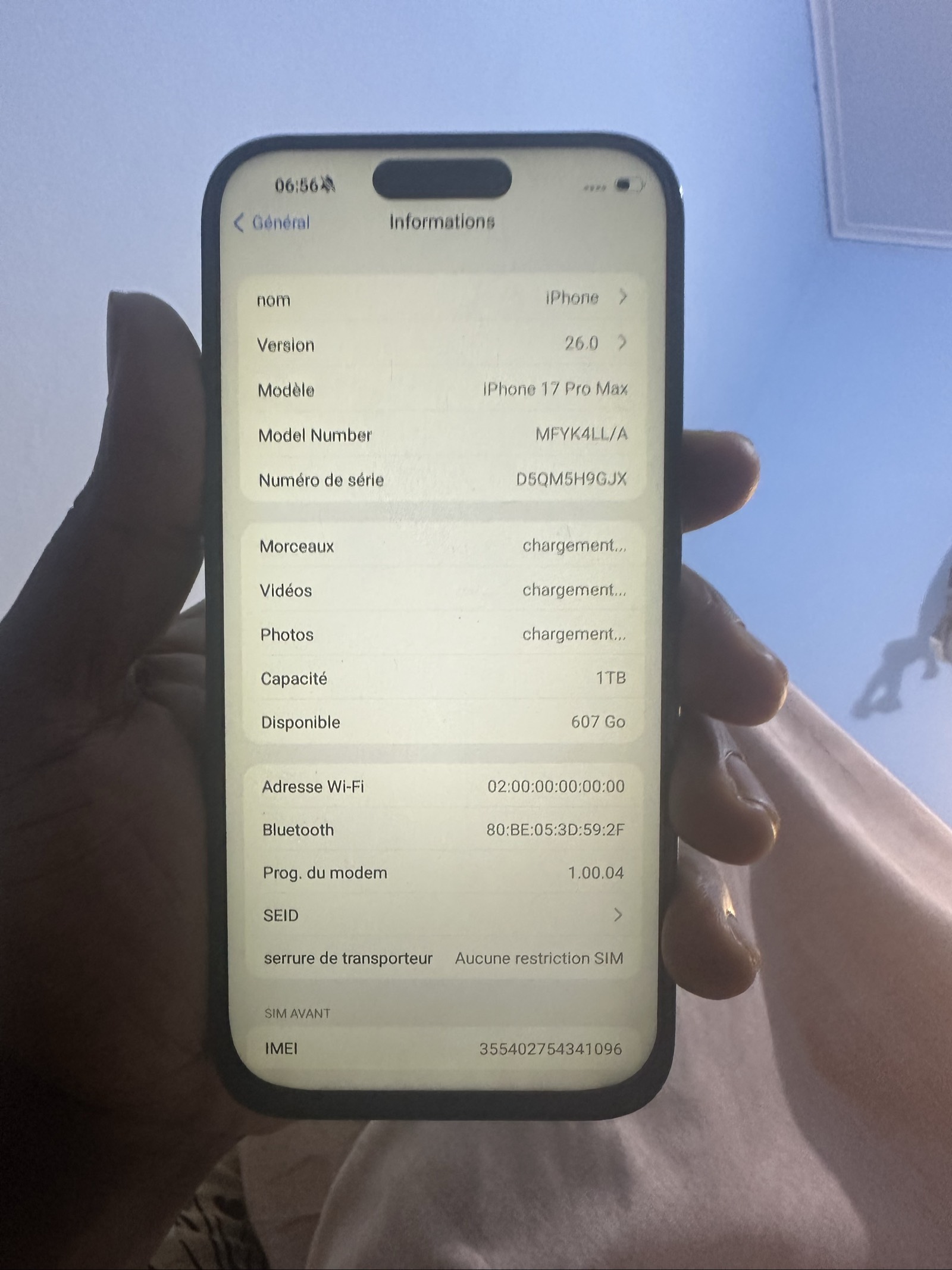 Copie iPhone 17promax 1tera tout propre