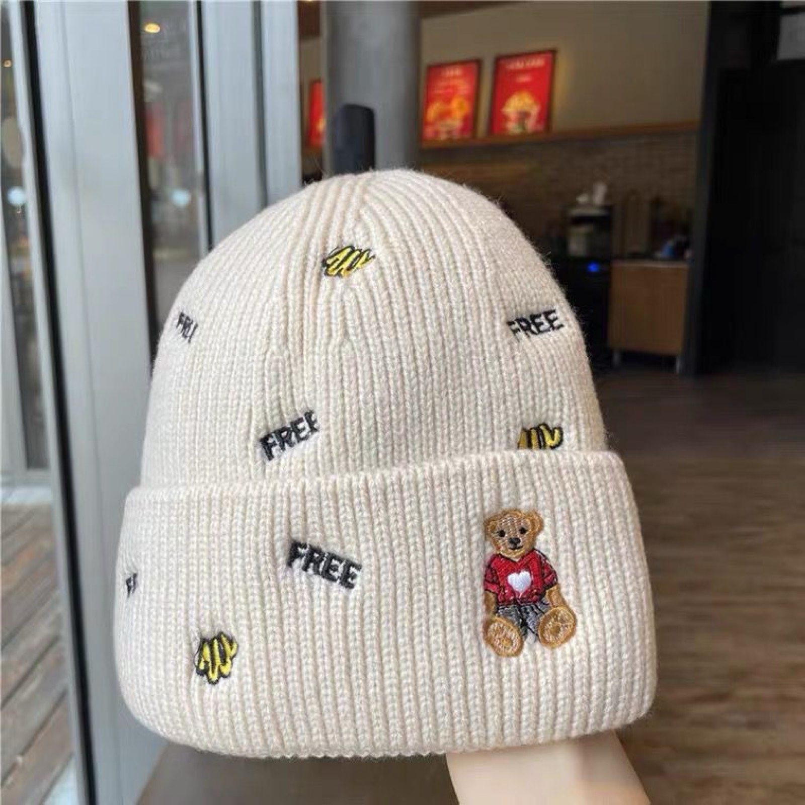 🧢 Bonnet tendance – Style, confort & élégance ! - 2