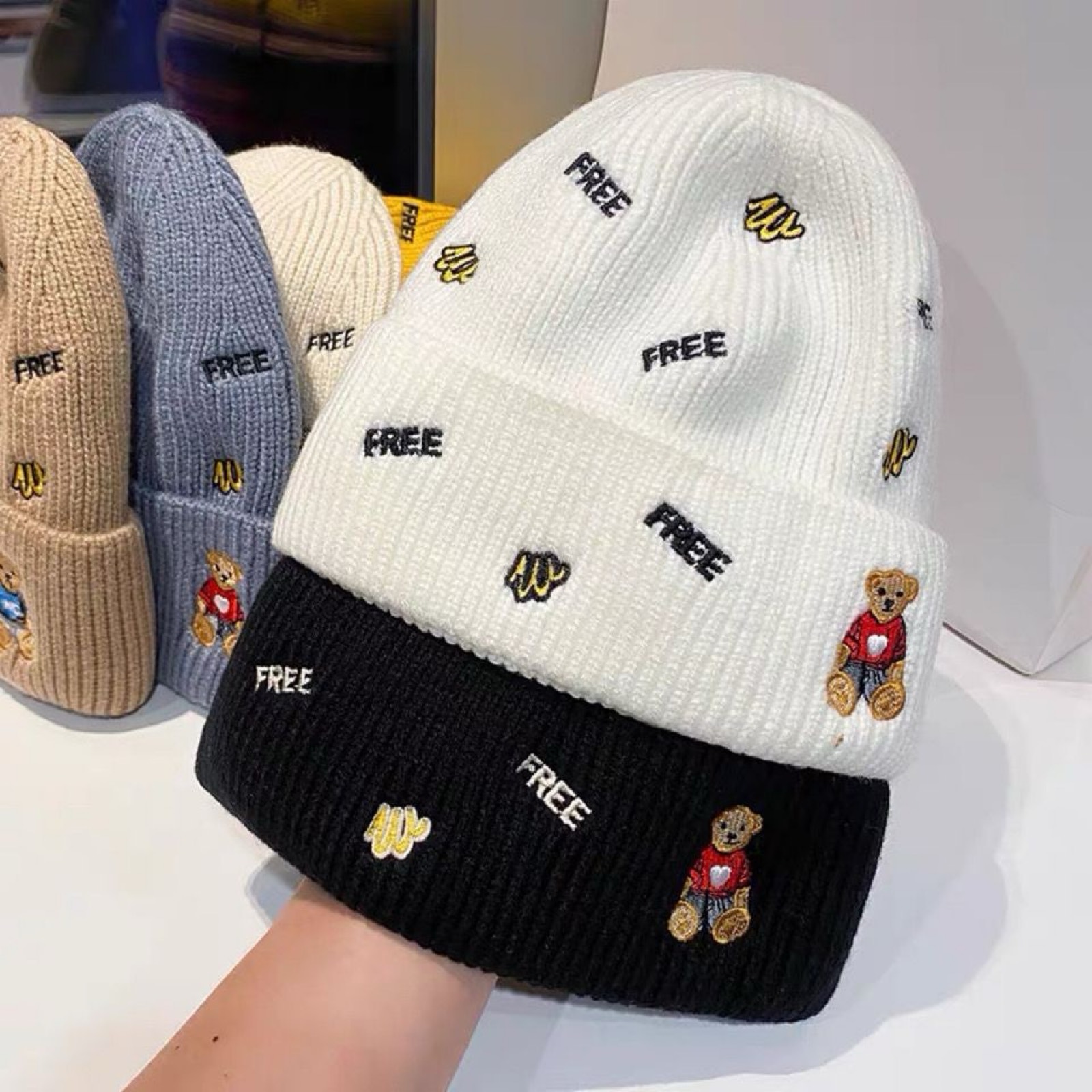 🧢 Bonnet tendance – Style, confort & élégance ! - 4