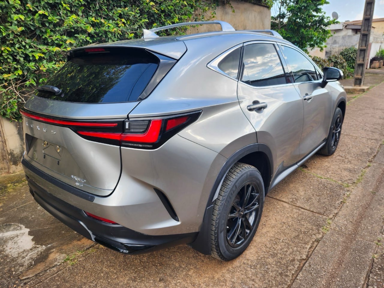 Lexus nx 350 années 2024 - 7