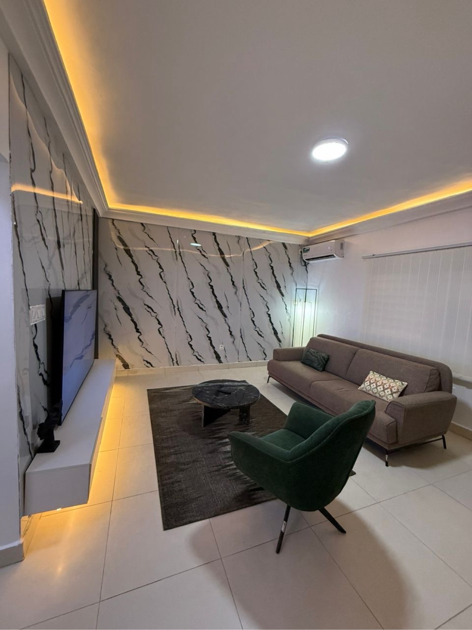 Appartement Meublé à Makepe Round point Petit Pays thumbnail 2